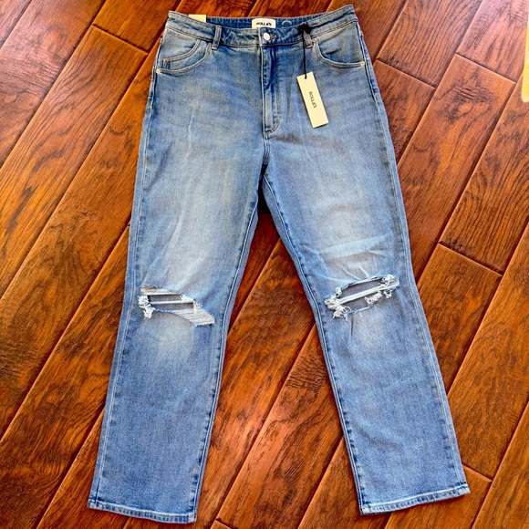 ROLLA'S Denim - Rolla’s original High Rise Straight Jeans in Distressed Vintage Blue Size 33 NWT